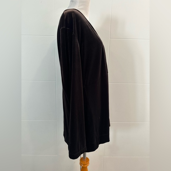 NWT velvet Chico's Elegant brown Cardigan size large - Picture 2 of 4